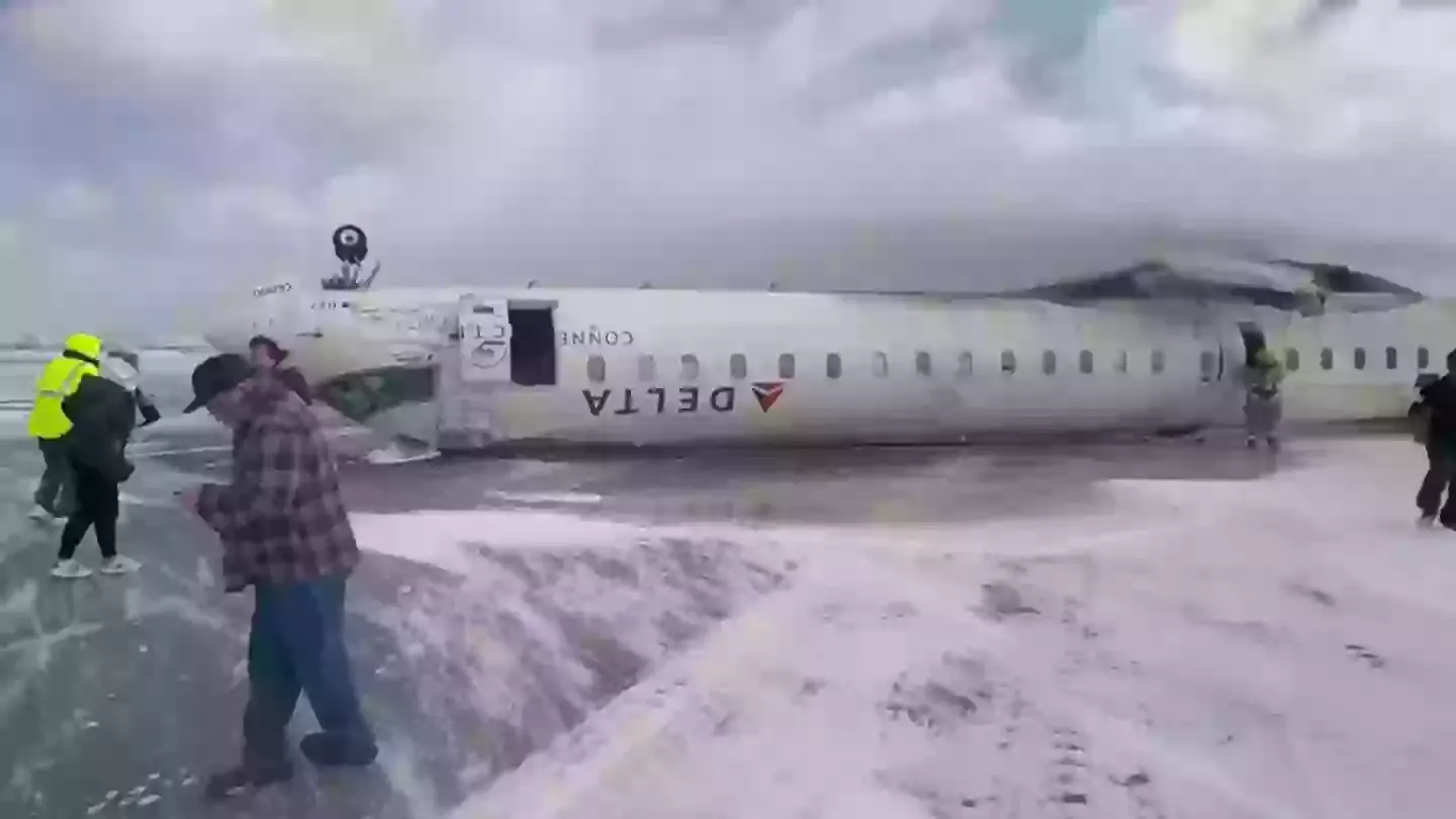 All 80 people onboard were safely evacuated (Facebook/ John Nelson) 