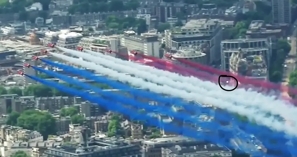 Mysterious object flies over Buckingham Palace.
