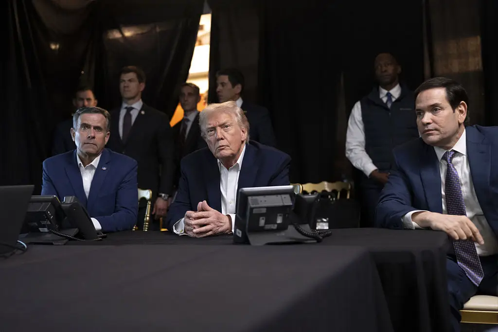 U.S. President Donald Trump, CIA Director John Ratcliffe  and Secretary of State Marco Rubio watch military operations in Venezuela (Molly Riley/The White House via Getty Images) 