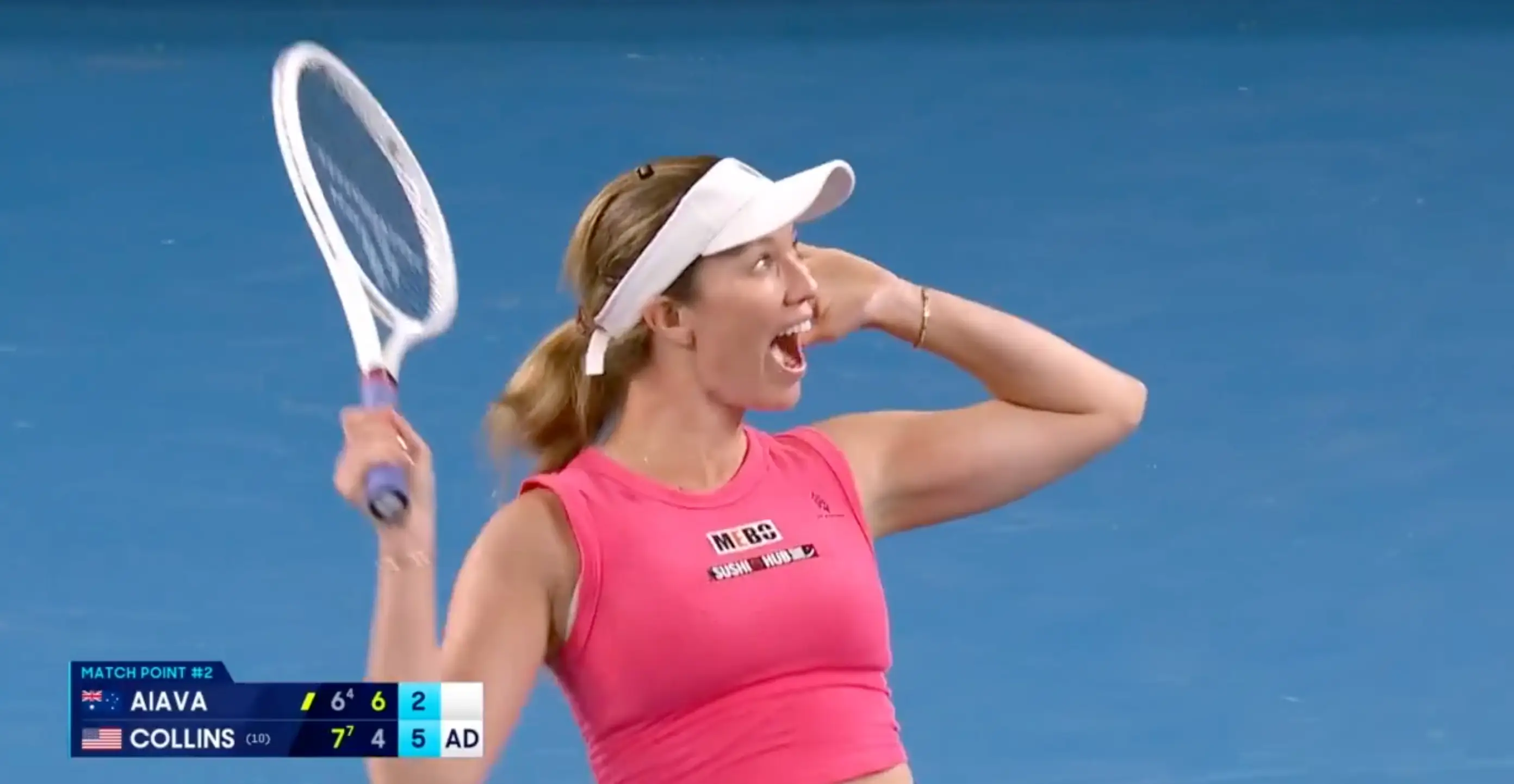 Collins came out on top despite facing a cauldron of abuse (X/AustralianOpen)