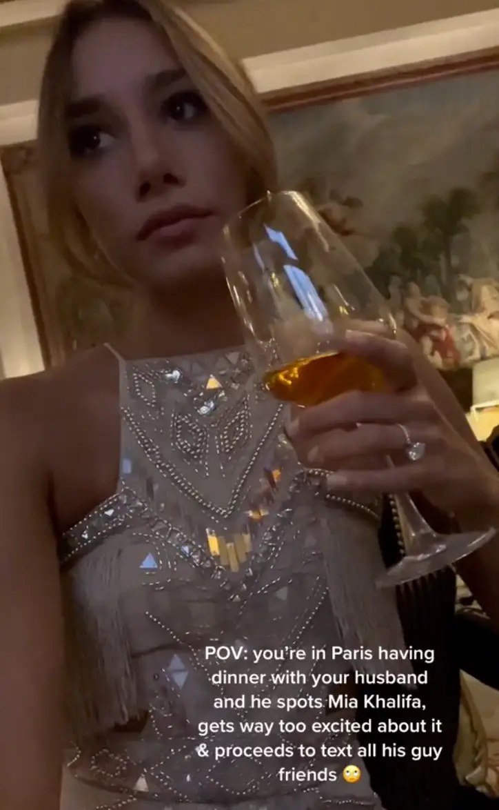 The woman wasn't best pleased when her husband spotted Mia Khalifa (@lyamariella/TikTok)