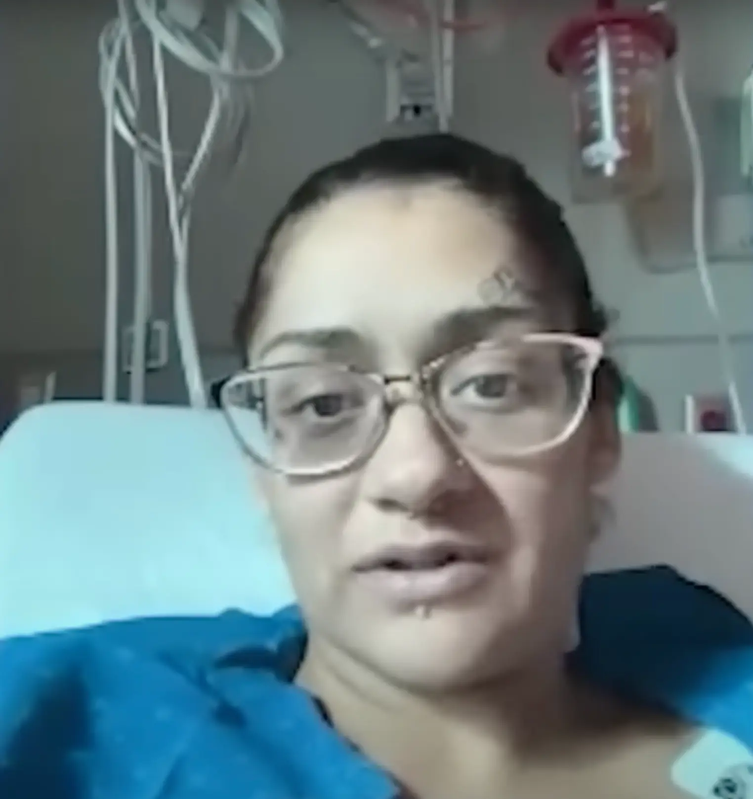 Melinda Irizarry was staying in a motel with her partner and daughter when Alvelo is alleged to have forced entry with a male suspect and began stabbing the mom (YouTube/Fox 35 Orlando)