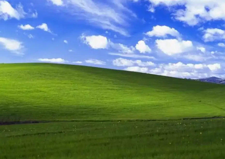 'Bliss' by Chuck O'Rear Microsoft Windows XP