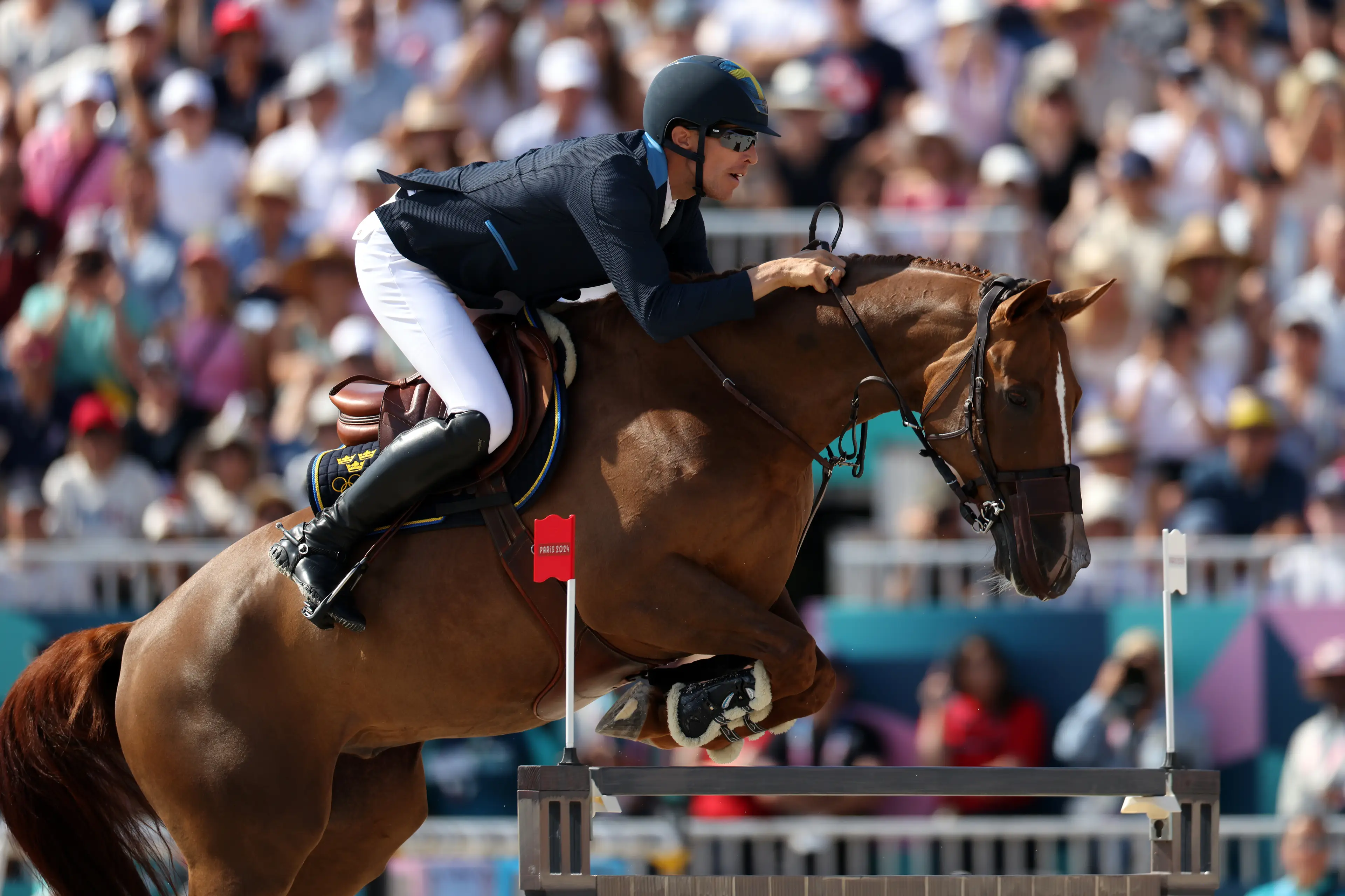 Things were going well for the Swedish athlete at the start of the match. (Pascal Le Segretain/Getty Images)