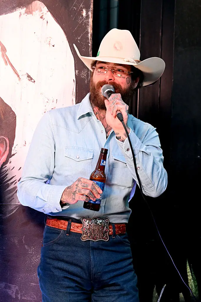 Post Malone covered fans' bar tab at the newly-opened Posty's Bar (Carly Mackler/Getty Images)