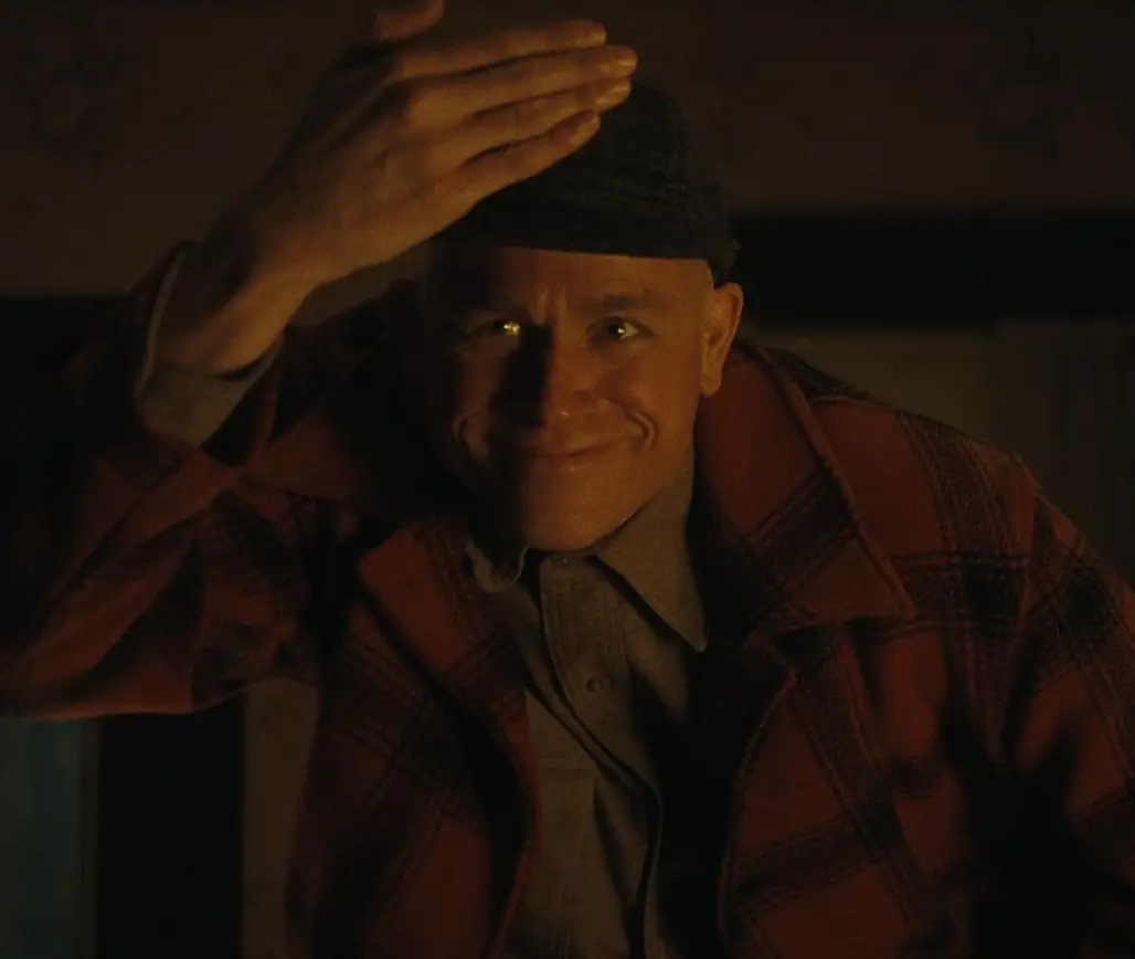 Authorities found that Ed Gein was making clothes out of human skin (Netflix)