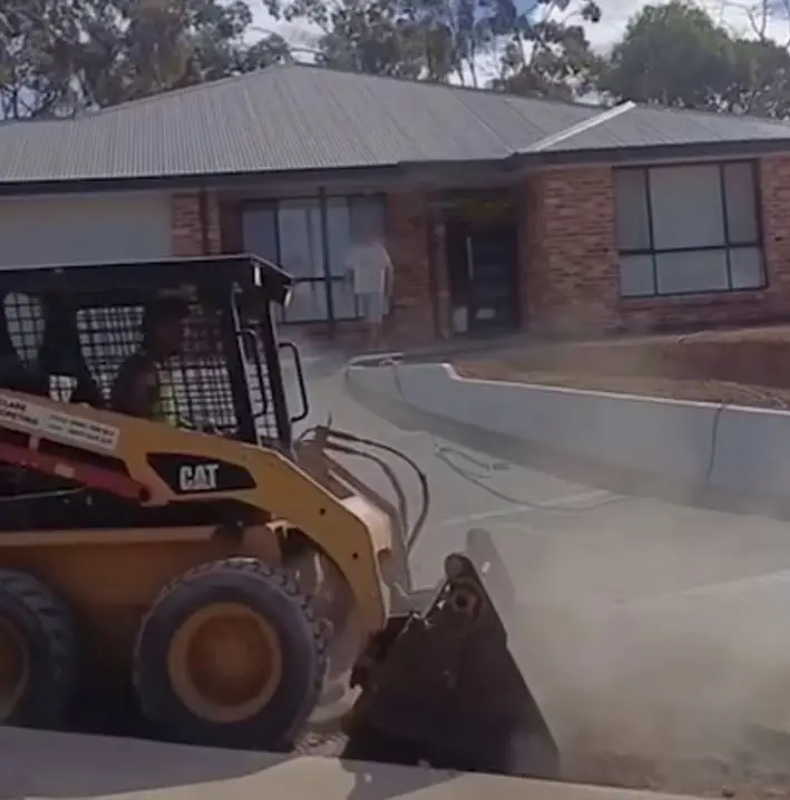 The tradies were not playing around.