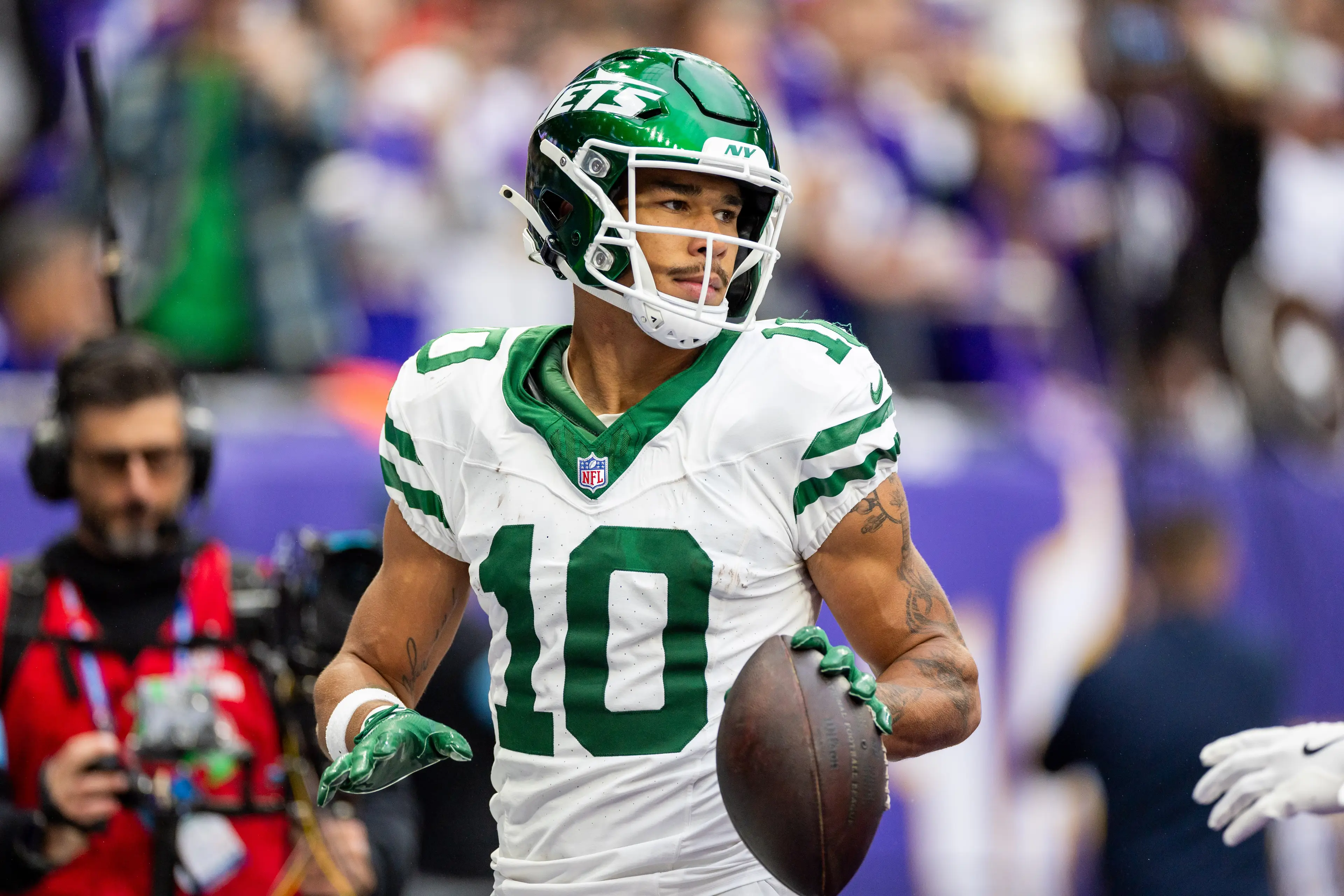 Allen Lazard received a hefty fine in October (Bob Kupbens/Icon Sportswire via Getty Images)