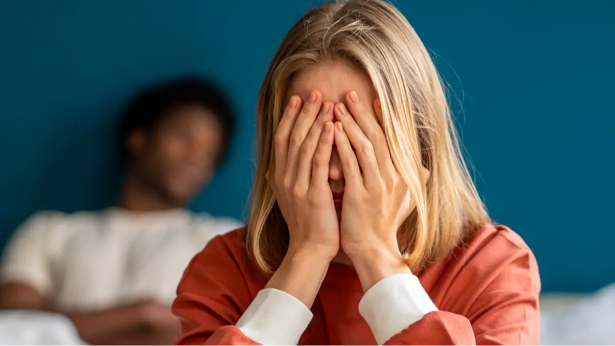 Toxic new 'monkey-barring' dating trend is on the rise but experts explain why it's considered ‘cheating’