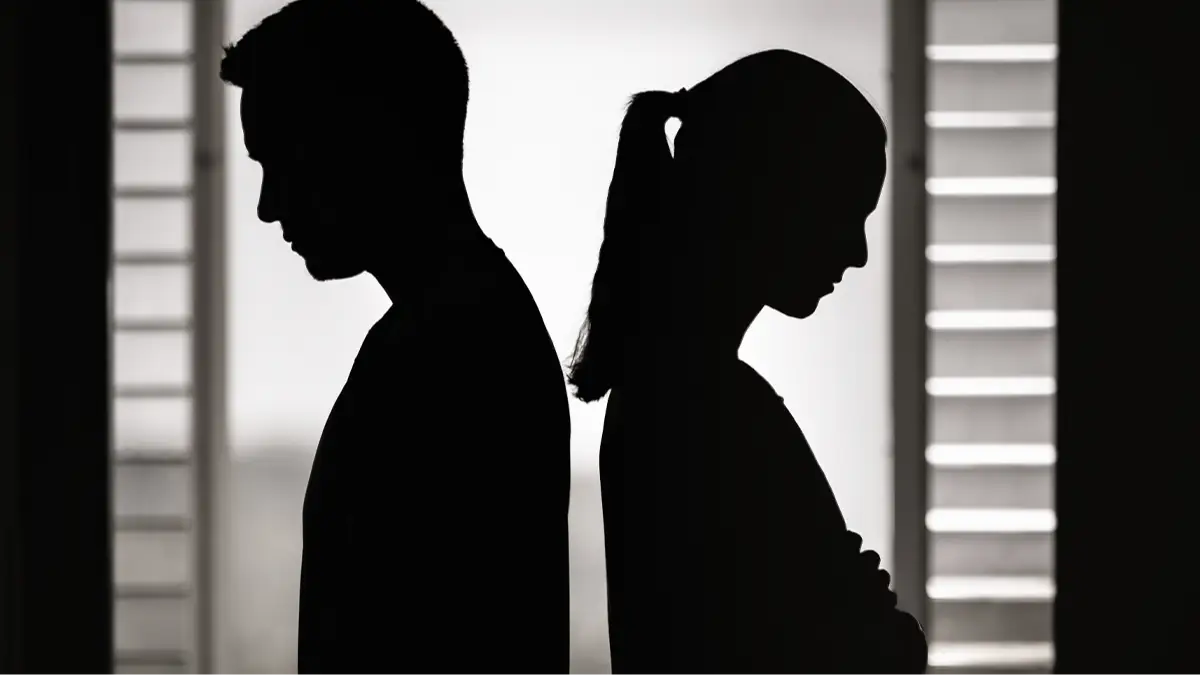 Psychologist warns couples they could ruin their relationship by saying this specific ‘toxic’ phrase