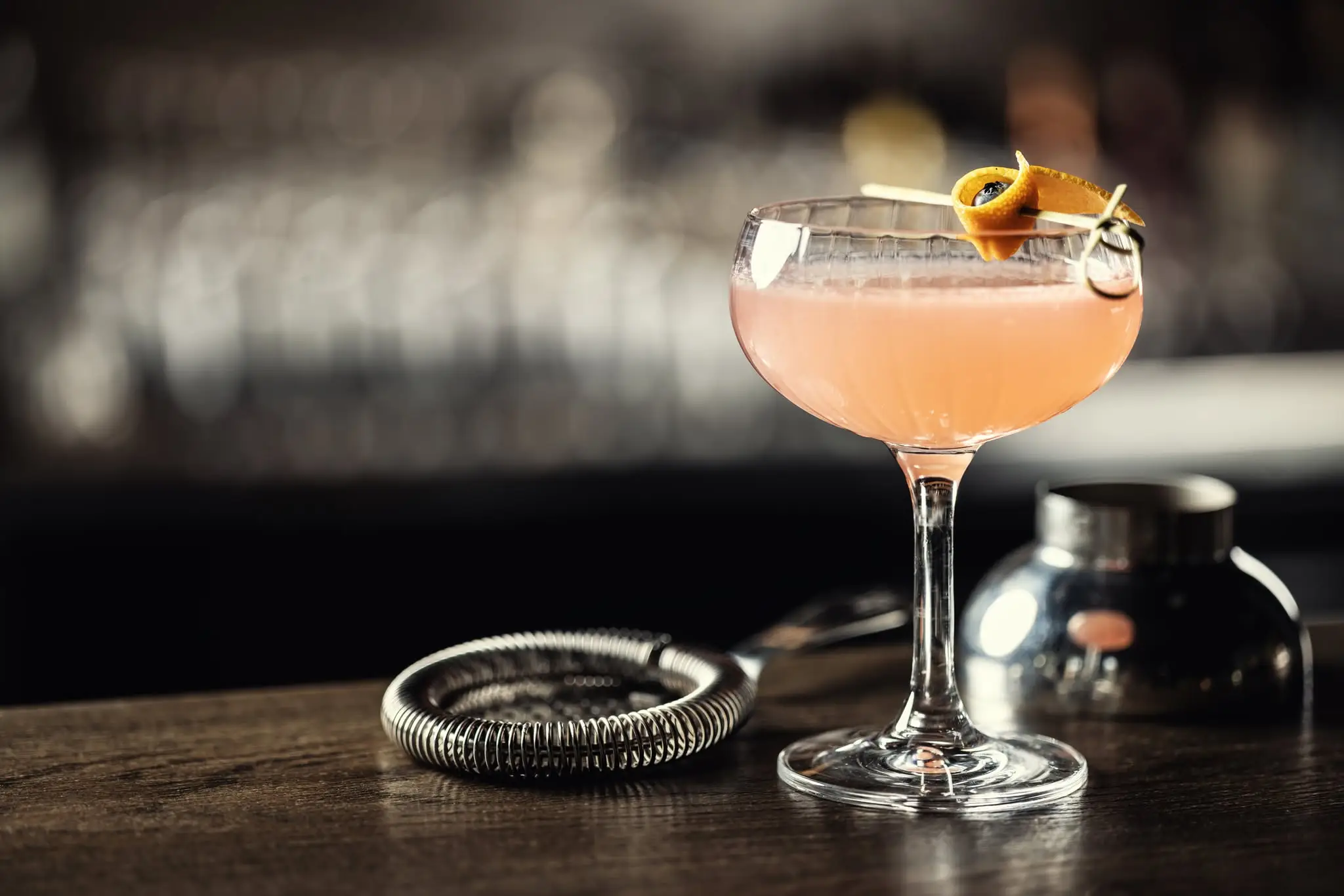 The type of drink you order says a lot about you (SimpleImages / Getty)