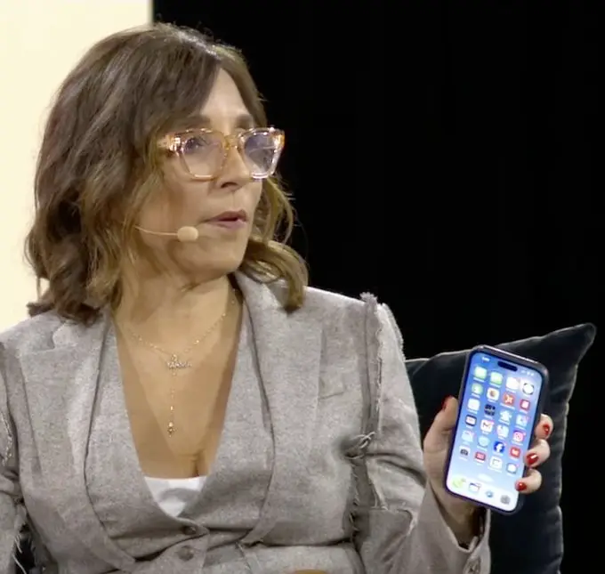 People on X - formerly known as Twitter - have spotted an awkward detail on the iPhone home screen of Linda Yaccarino, the CEO of X Corp.