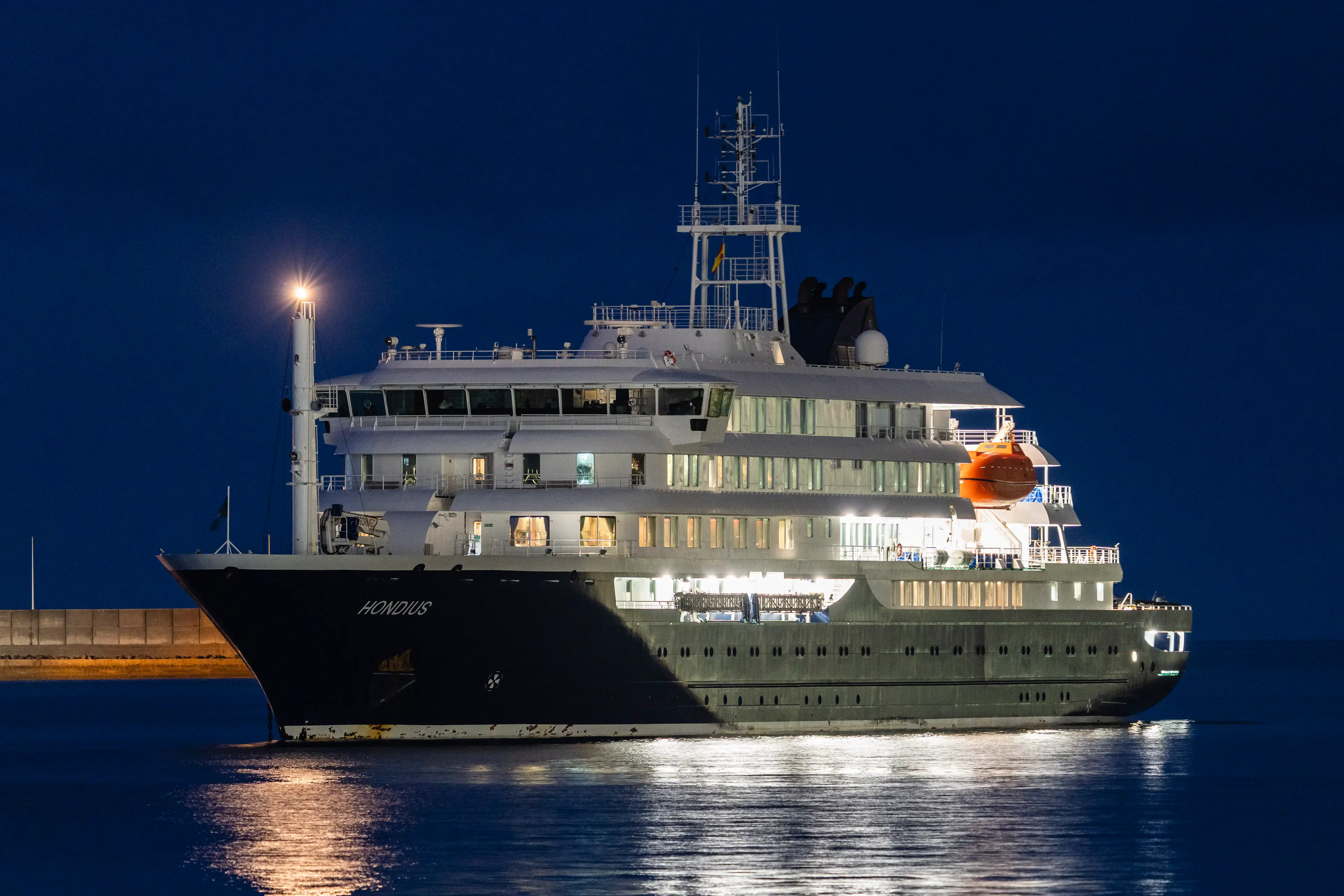 MV Hondius anchored near the port of Granadilla in Tenerife in the early hours of this morning (Europa Press Canarias via Getty Images)