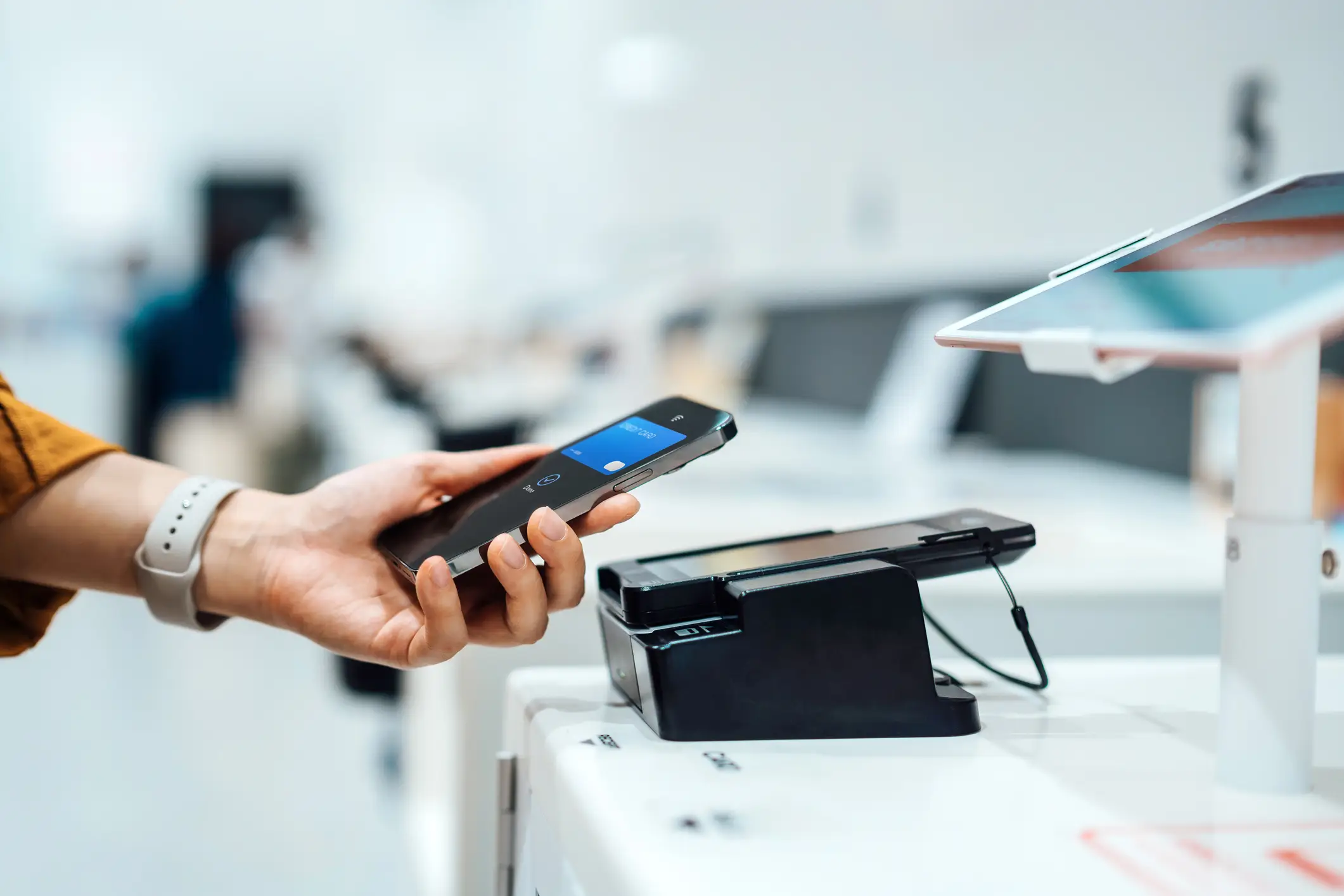 More than half of the global population use contactless payments (Getty Stock Image)