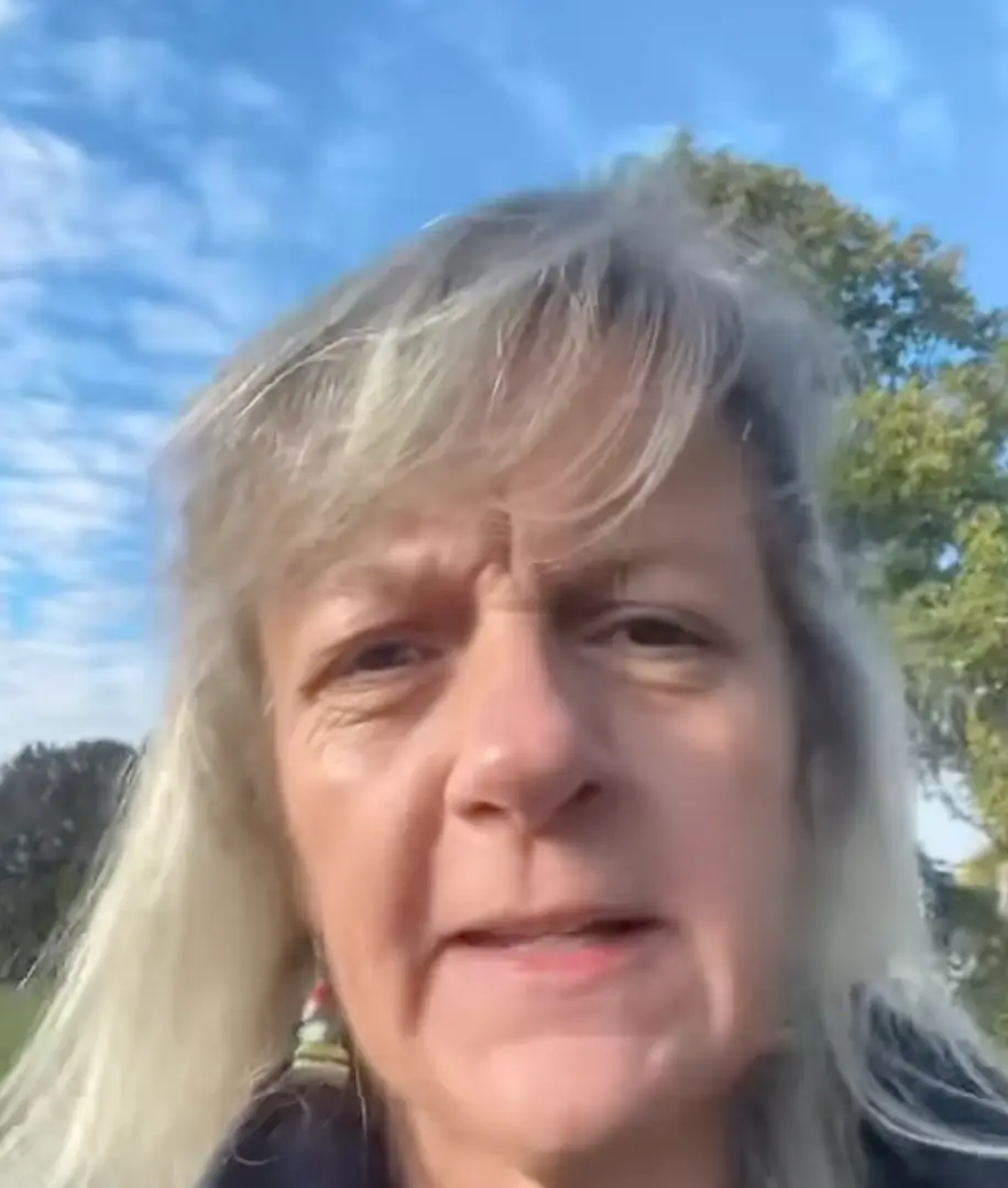 Helen Dewdney has made holding companies to account her life's work (Instagram/thecomplainingcow)