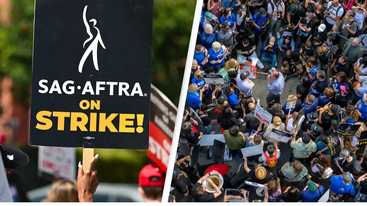 ROBYN BECK/AFP via Getty Images/ ANGELA WEISS/AFP via Getty Images