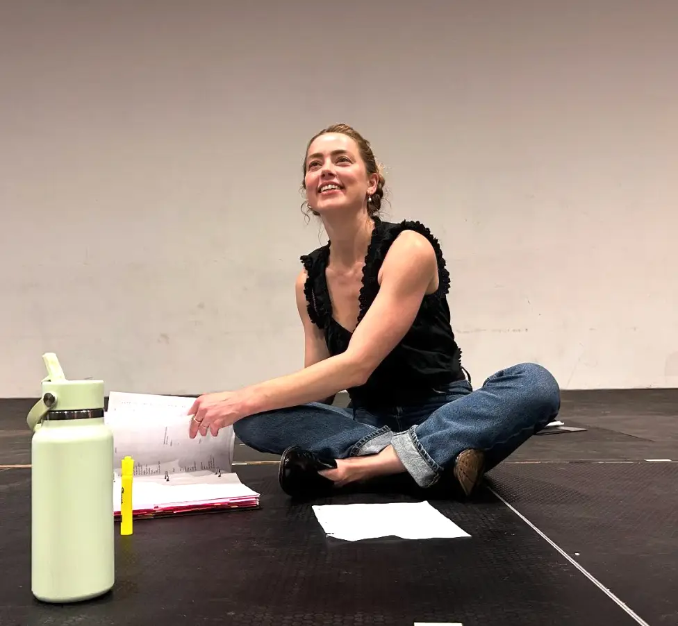 The 40-year-old has since returned to acting, this time on stage (Instagram/@amberheard)