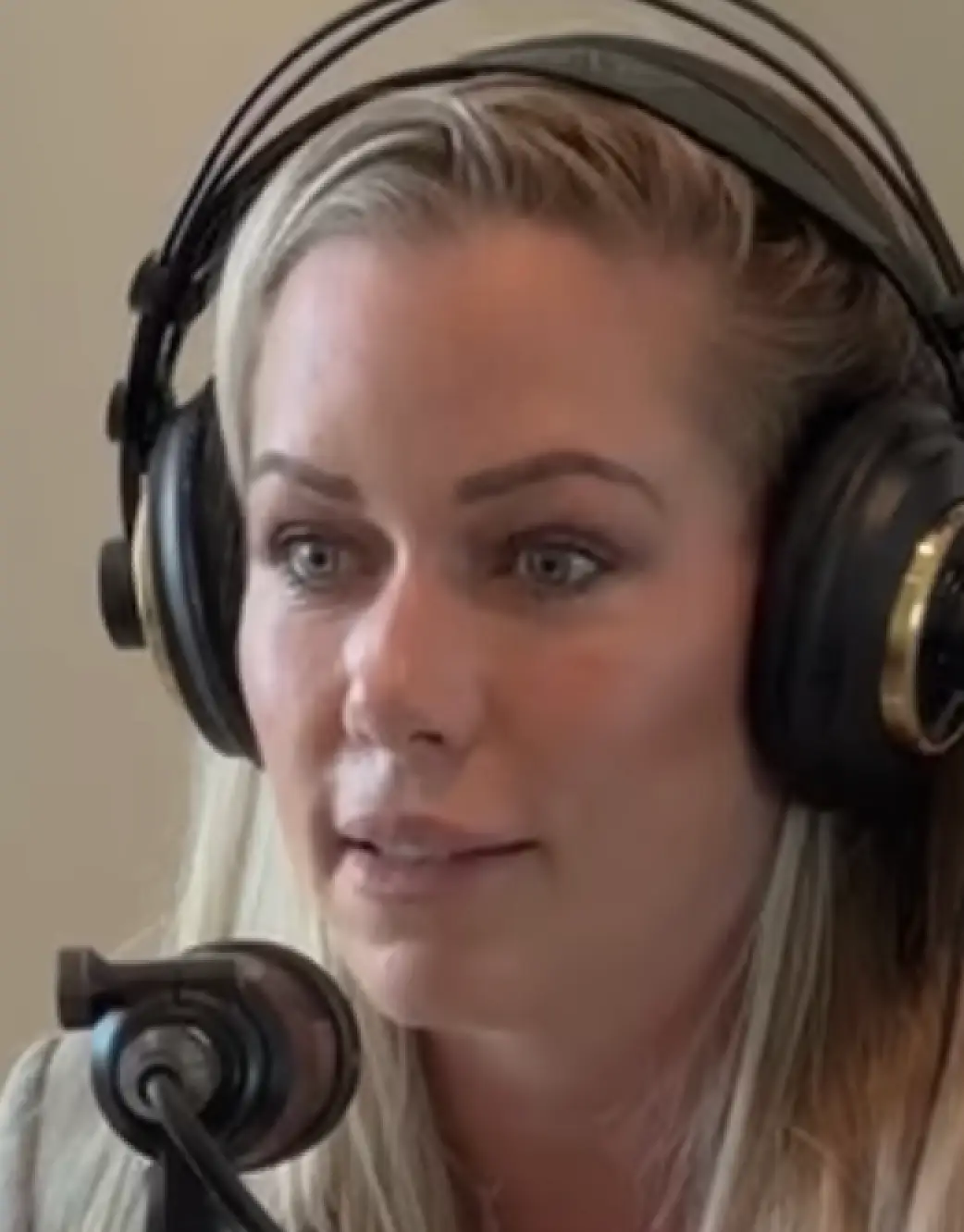 Kendra Wilkinson has been speaking about life in the Playboy Mansion (Kyle and Jackie O)