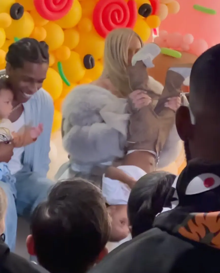 A few people expressed concerns about the way she held her son. (itsjazzy.b/Instagram)