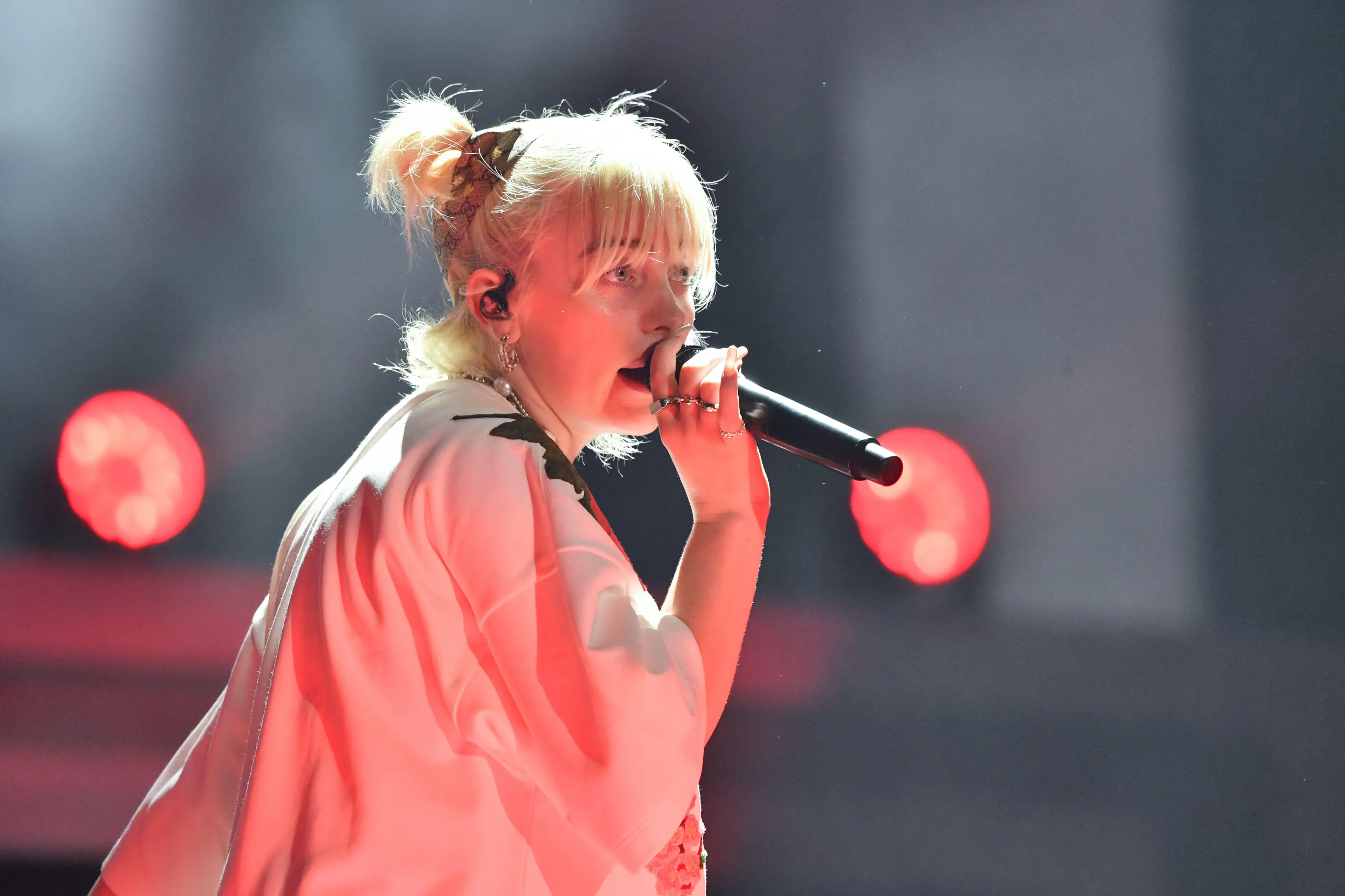 Her tour manager gives the star candles to light in her dressing room, with a different scent for each continent.