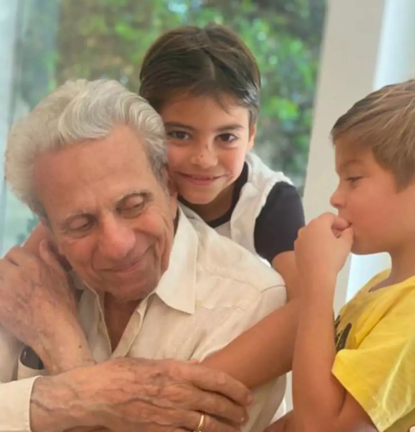 William Mebarak Chadid alongside Shakira's sons Milan and Sasha.