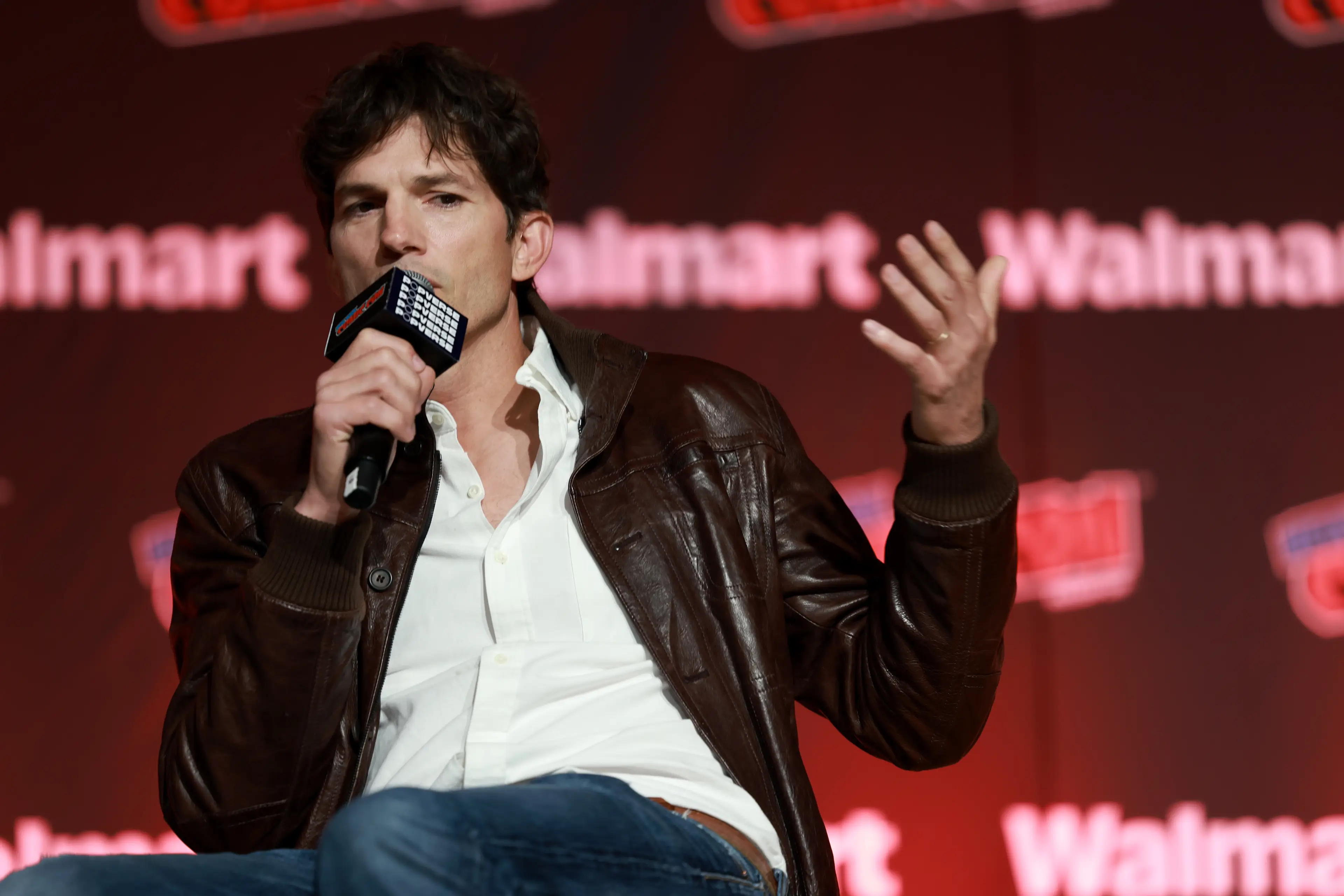 Kutcher isn't ignorant to the fact his looks got him roles as well (Jason Mendez/Getty Images for ReedPop)