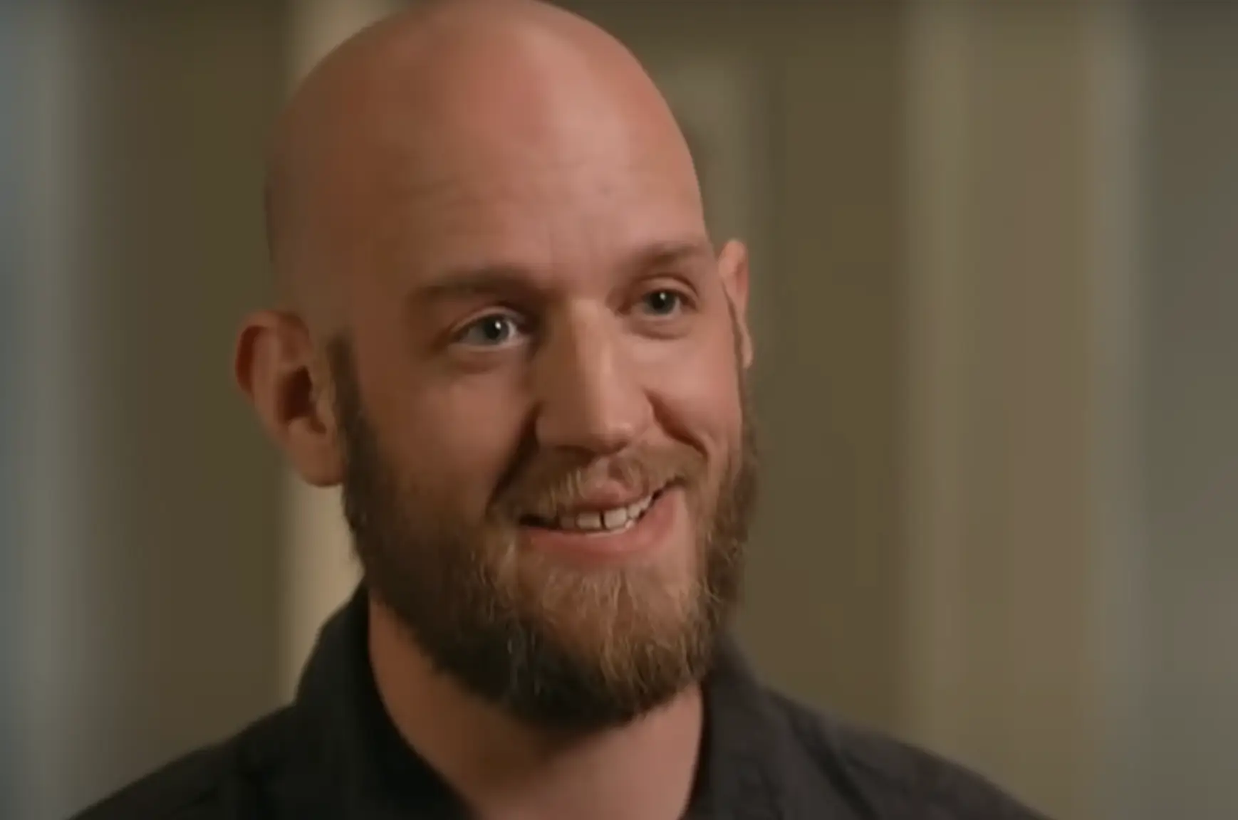 Chris Smith recalled getting emotional realizing he had to rebuild his 'relationship' with the AI chatbot (CBS Morning)