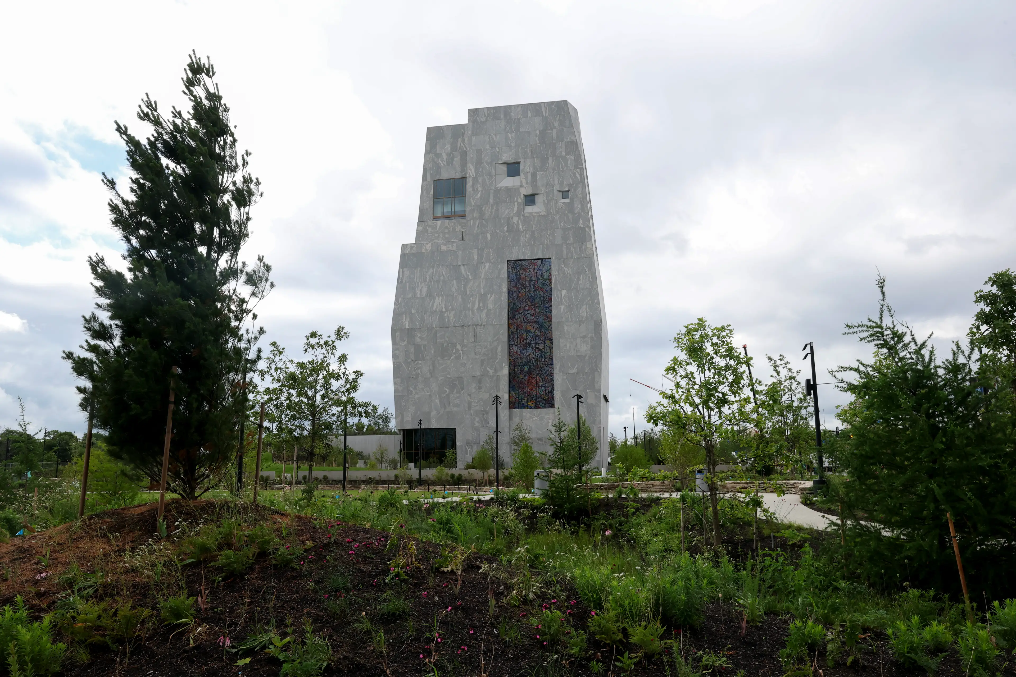 The building took $850 million in private donations to build (Scott Olson/Getty Images)