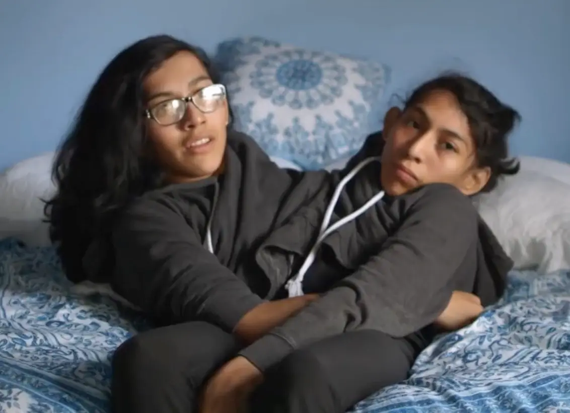 Carmen and Lupita have learned to respect one another's boundaries. (YouTube/Channel 4 documentaries)