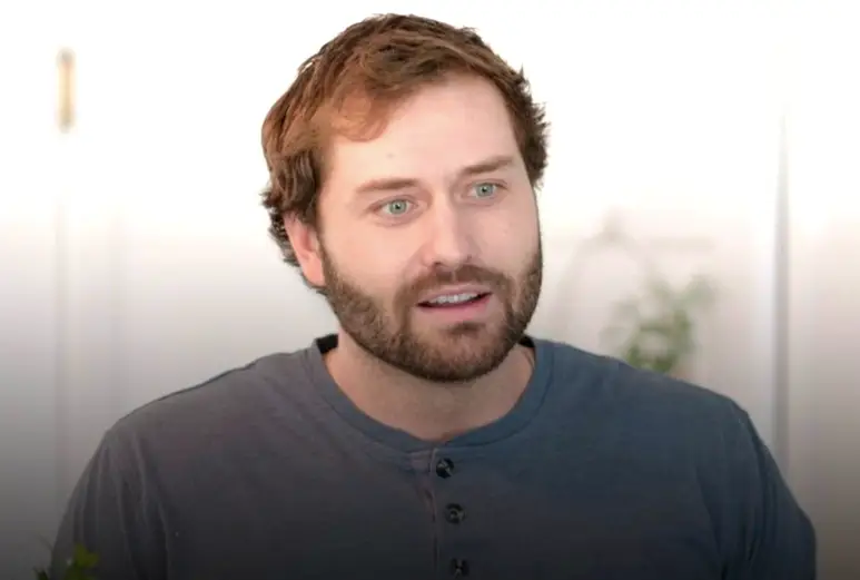 Dakota Mortensen (Hulu)