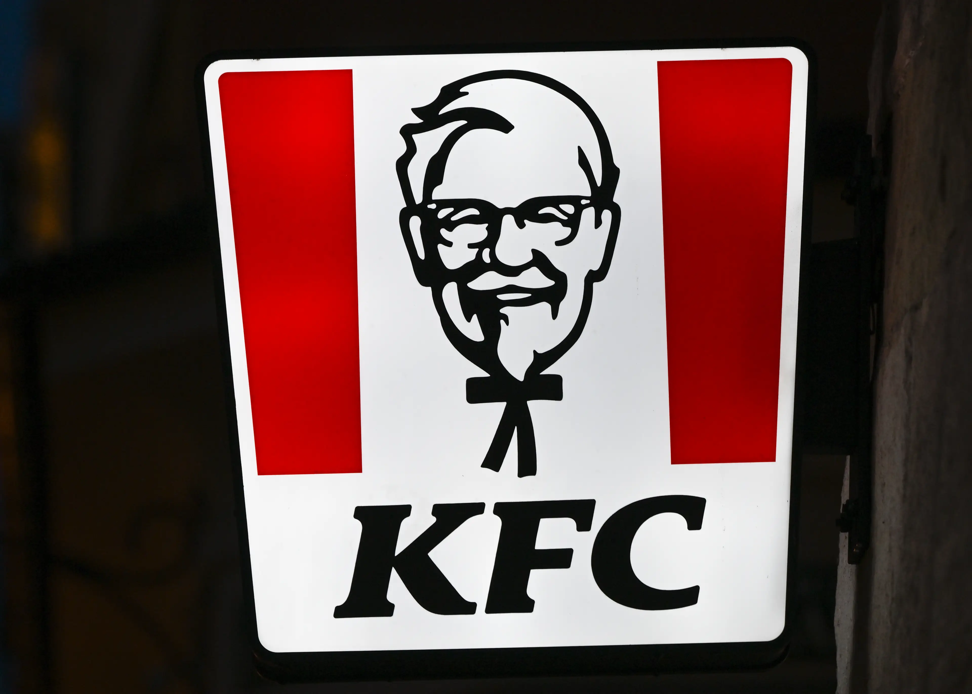 KFC fans want the buffet back (Artur Widak/NurPhoto via Getty Images)