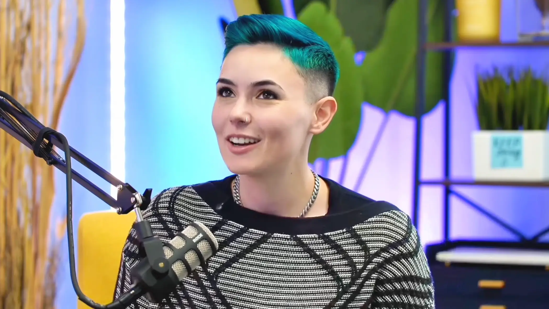 YouTube/ Fans Only: Behind The Paywall with Kit Barrus