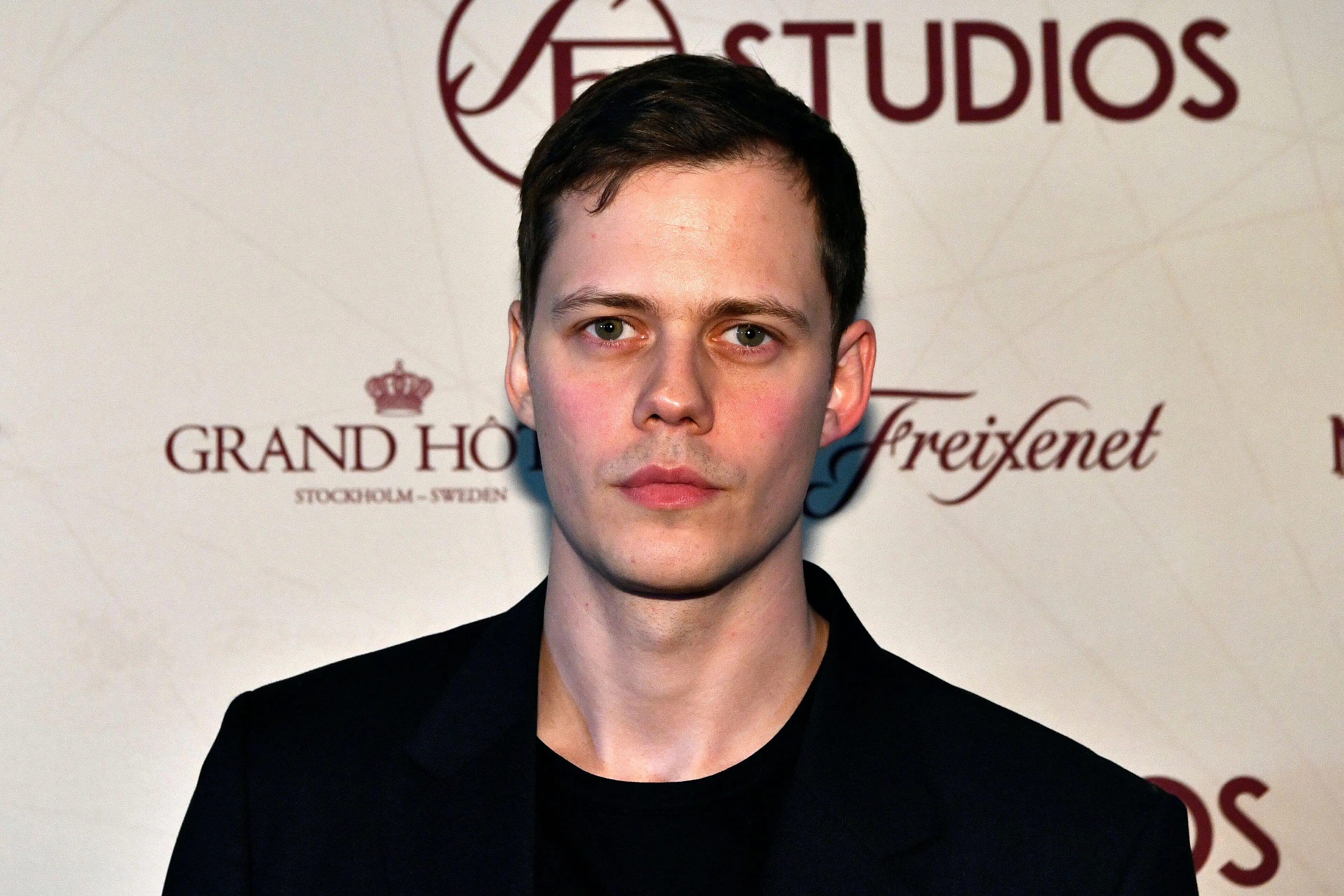 Bill Skarsgård.