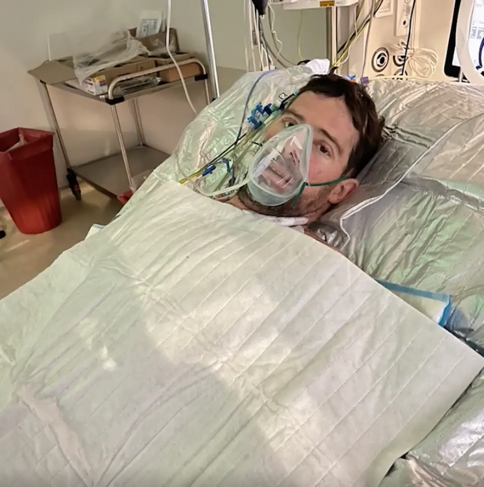 Georg was put into a coma before he had his limbs amputated(DW)