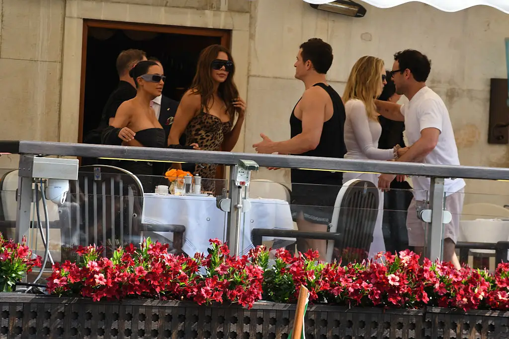 Kim Kardashian, Khloé Kardashian and Orlando Bloom in Venice (Luigi Iorio/GC Images