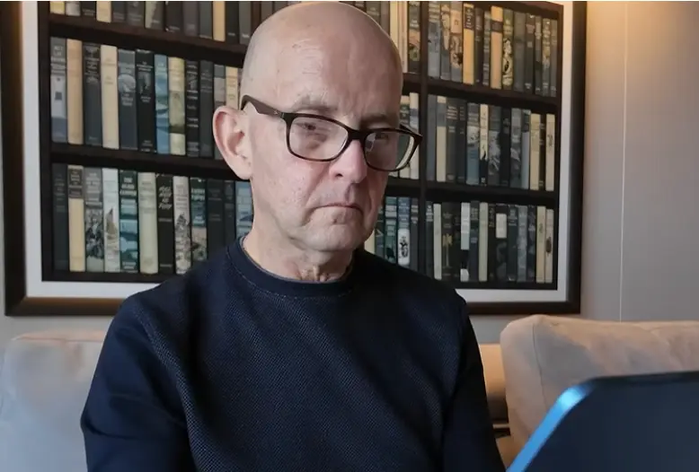Gary Bembridge revealed how cruises choose their upgrade winners (YouTube/@TipsForTravellers)