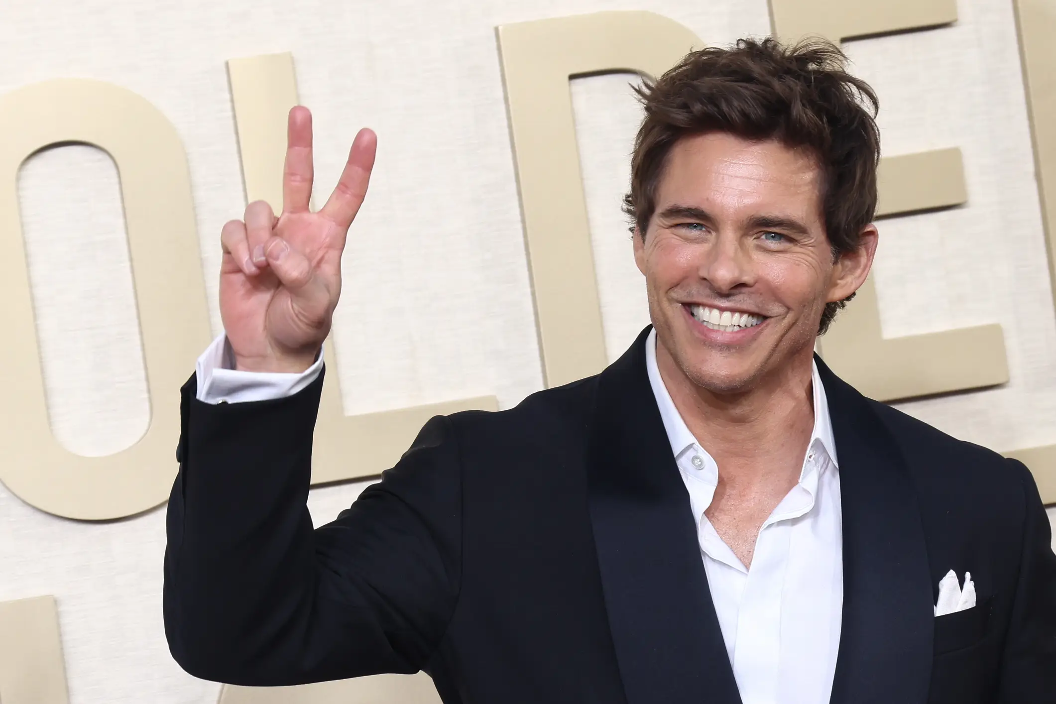 James Marsden lost the Golden Globe to Matthew Macfadyen.