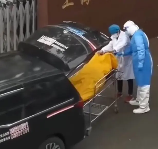 A man was almost cremated in China.