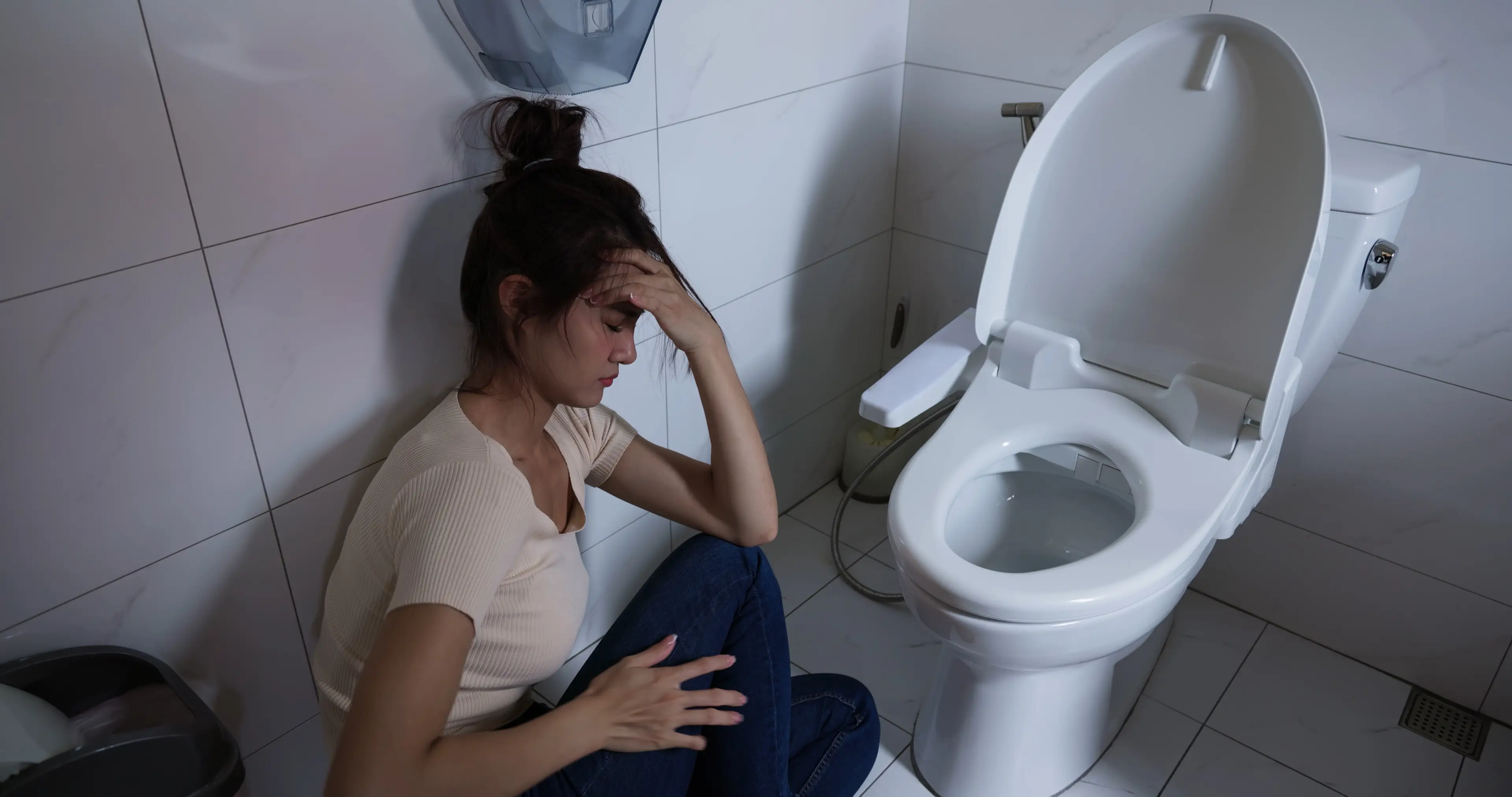 Norovirus has swept through the US in recent weeks and months, so if you want to avoid this violent food-related illness you might want to listen to food safety expert Dr Darin Detwiler (Getty stock)