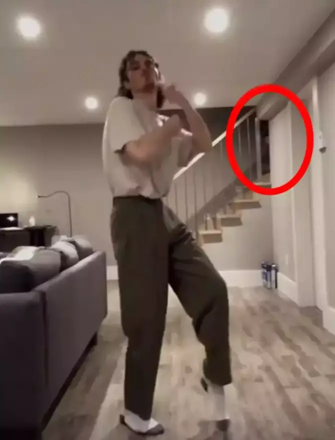 Yep, that is pretty scary. (TikTok/@reu_music)