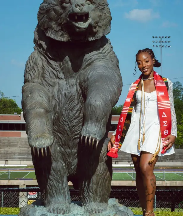 Hannah Smith suffered life-changing injures from the accident (GoFundMe)