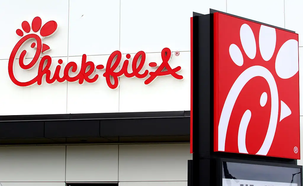 Chik Fil A has been victim to an $80,000 mac and cheese scam (Grapevine Police)