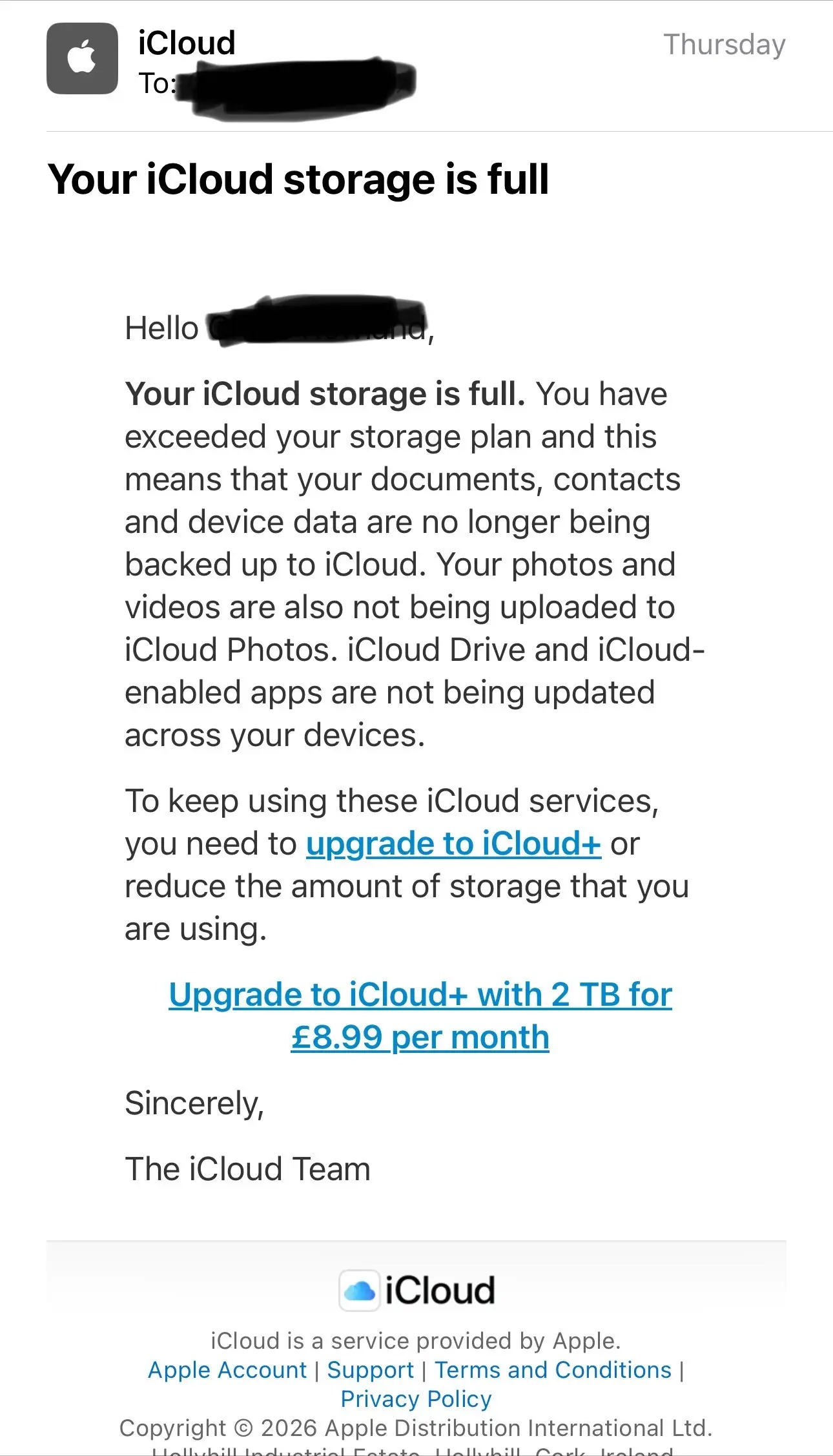Apple users have spotted a noticeable trend of scammers using iCloud storage limits to trick them (UNILAD)