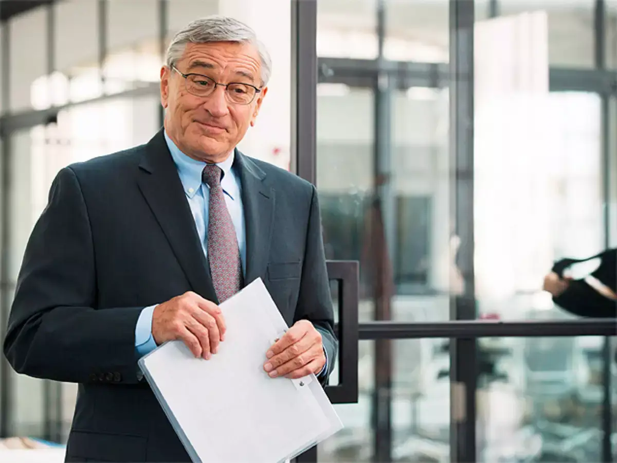 Robert De Niro in The Intern.