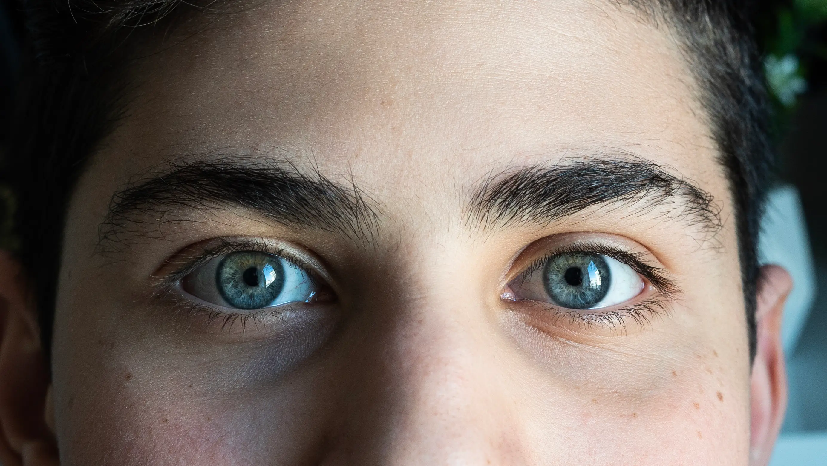 Sunken eyes and a gaunt appearance is one of the many side effects of rapid weight loss (Getty stock)