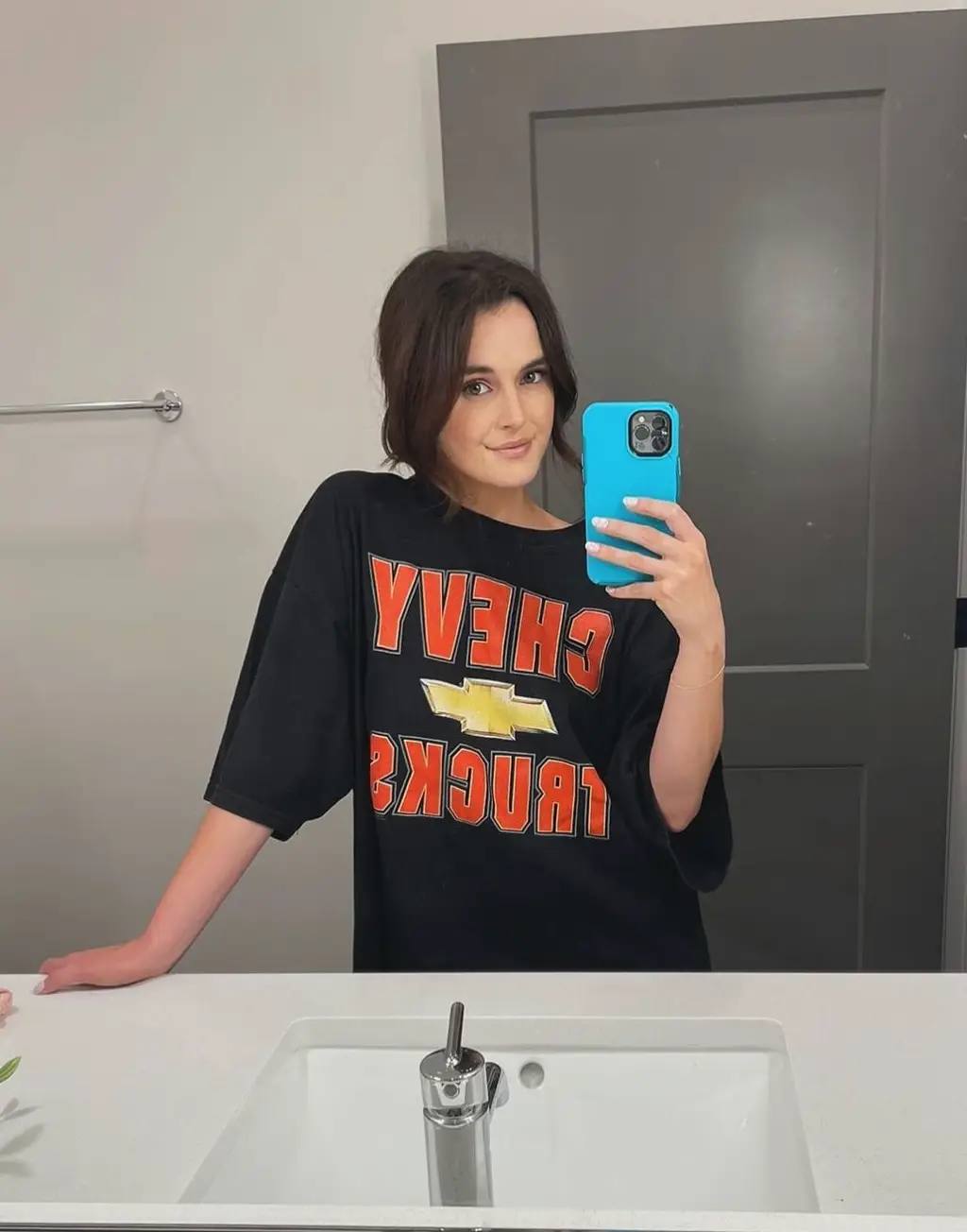 Stephanie Tyler Jones has called out the creepy fans for 'crossing boundaries'.