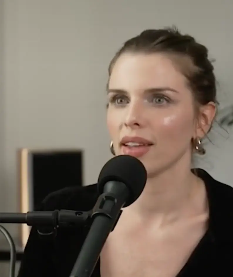 Julia Fox on Call Her Daddy (Spotify/TikTok)