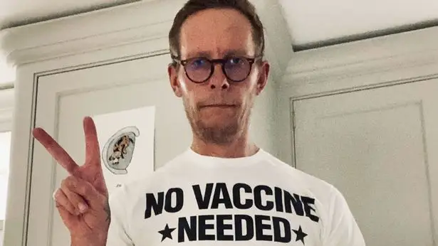 Laurence Fox (@lozzafox/Twitter)