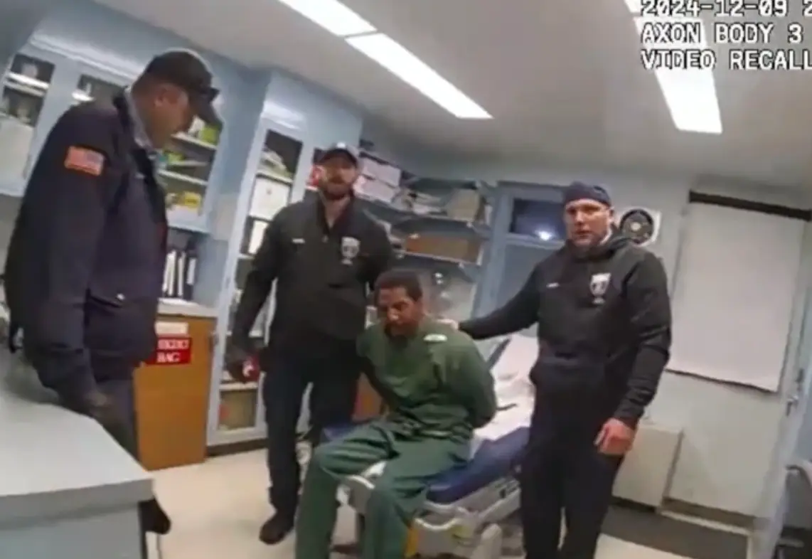 Footage revealed Robert Brooks being beaten by corrections officers (New York State Attorney General's Office) 