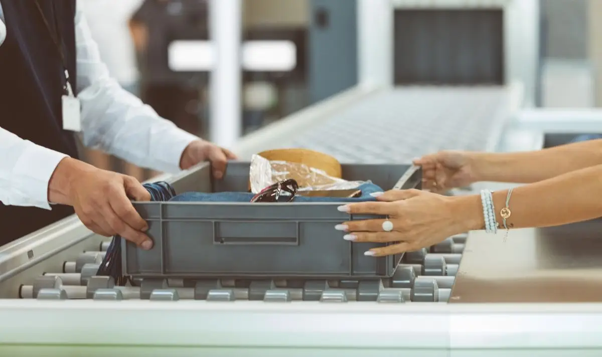 Tech products that seem tampered with may raise red flags in an aviation setting (Izusek/Getty Images)